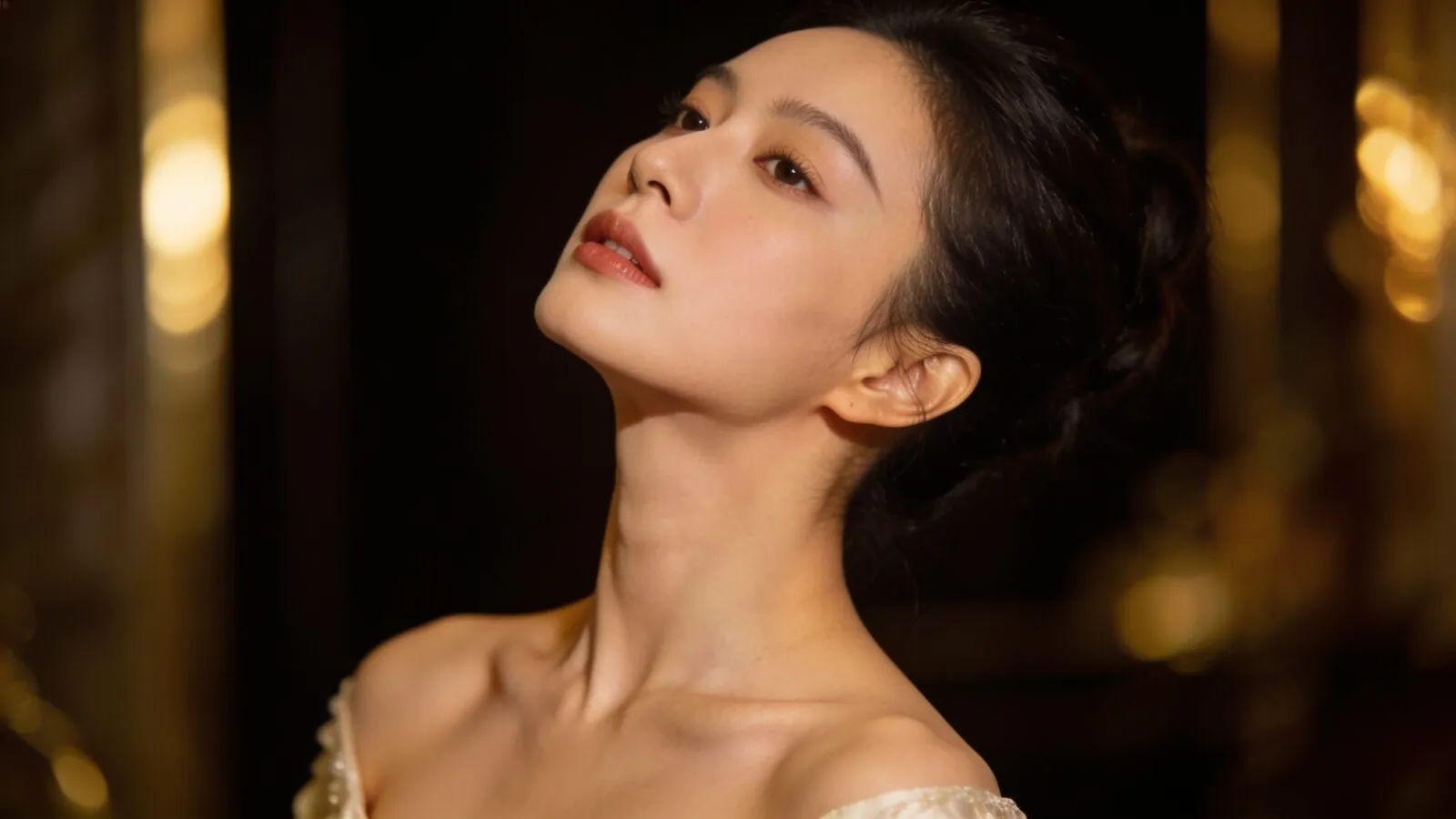 Assessment of horizontal neck lines and skin laxity at Dr Sin Yong's practice, Singapore